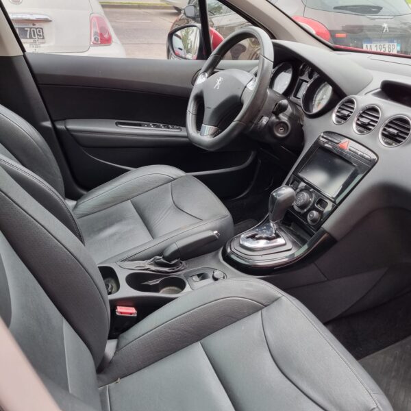 Peugeot 308 1.6 Feline Tiptronic - Imagen 8