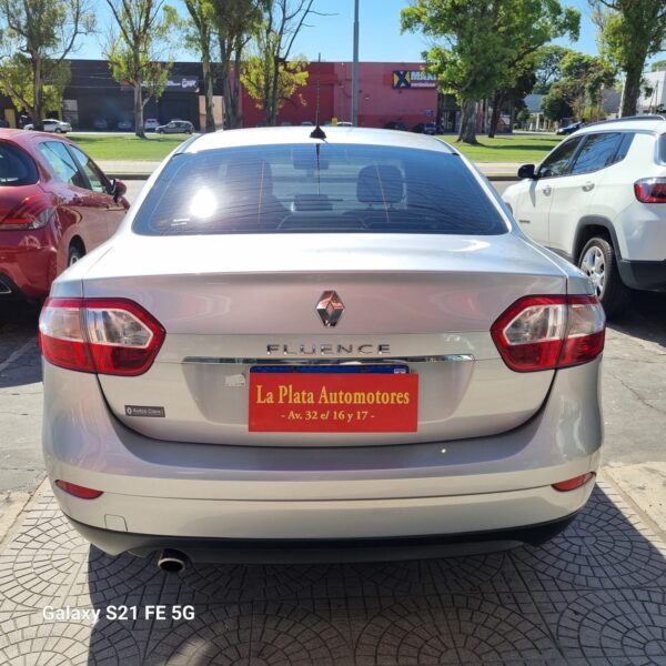 Renault Fluence 1.6 Dynamique Pack - Imagen 4