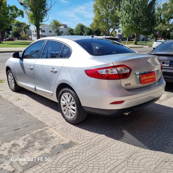 Renault Fluence 1.6 Dynamique Pack - Imagen 5
