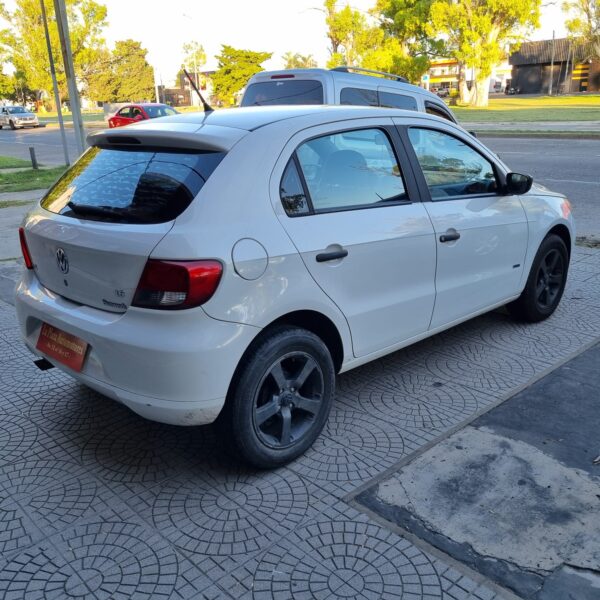 Volkswagen Gol Trend 1.6 Full - Imagen 5