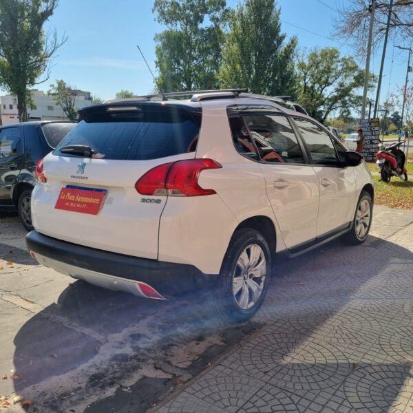 Peugeot 2008 1.6 Allure - Imagen 4
