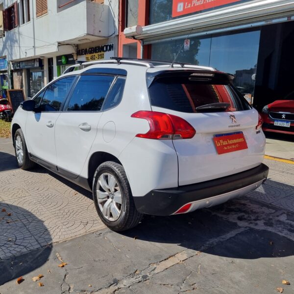 Peugeot 2008 1.6 Allure - Imagen 6
