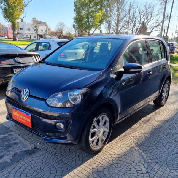 Volkswagen Up! 1.0 High 5 puertas - Imagen 2