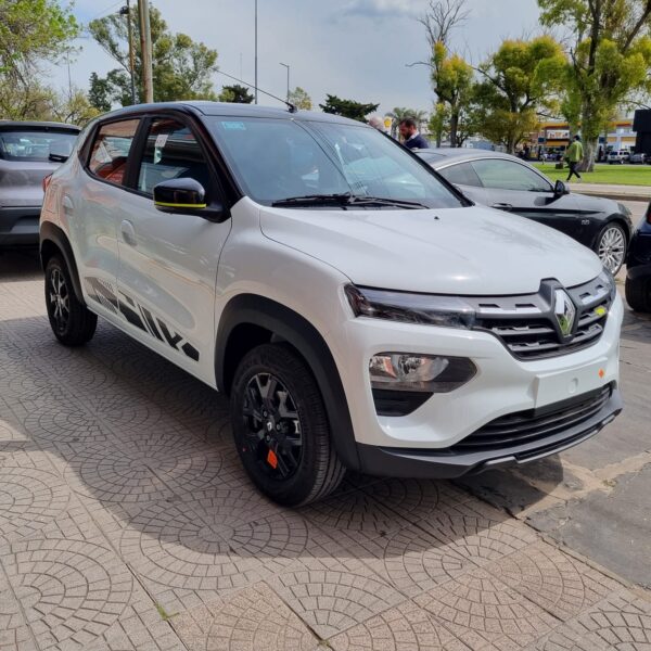 Renault Kwid 1.0 Iconic Bitono (UNIDAD 0KM) - Imagen 2