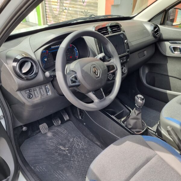 Renault Kwid 1.0 Iconic Bitono (UNIDAD 0KM) - Imagen 9