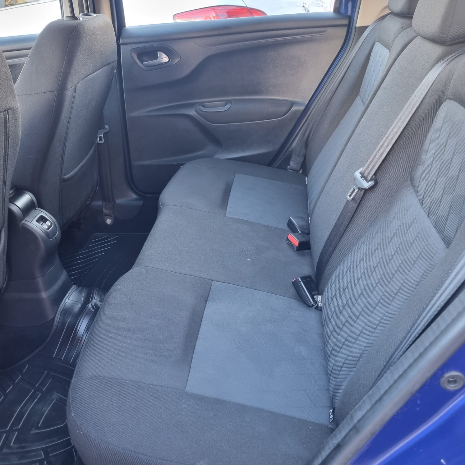 Citroën C-Elysée 1.6 Feel Hdi - 2018 - Imagen 8
